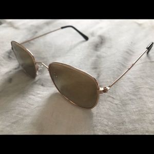 gold frame sunglasses